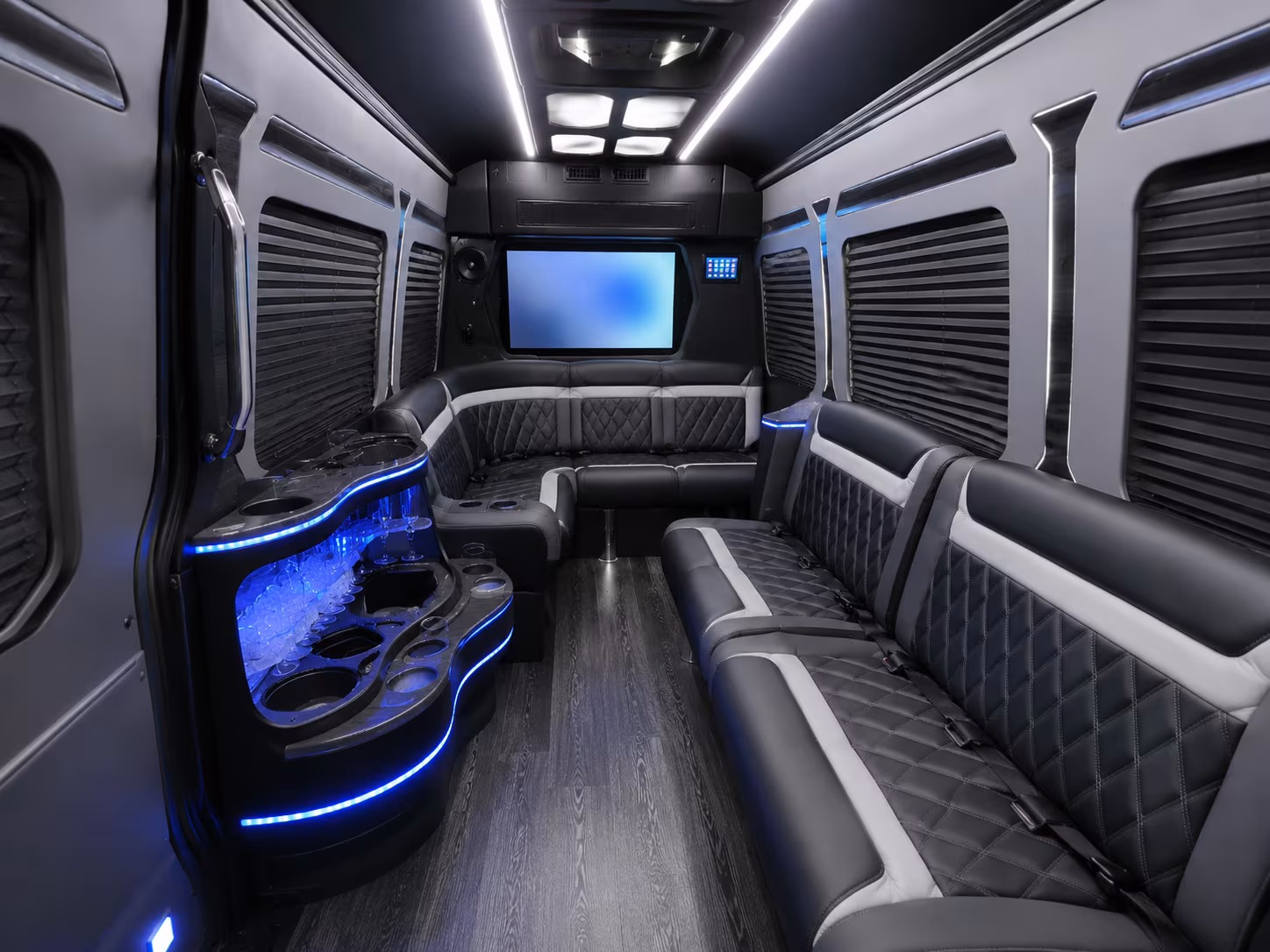 blog rent a bus to comerica park hero