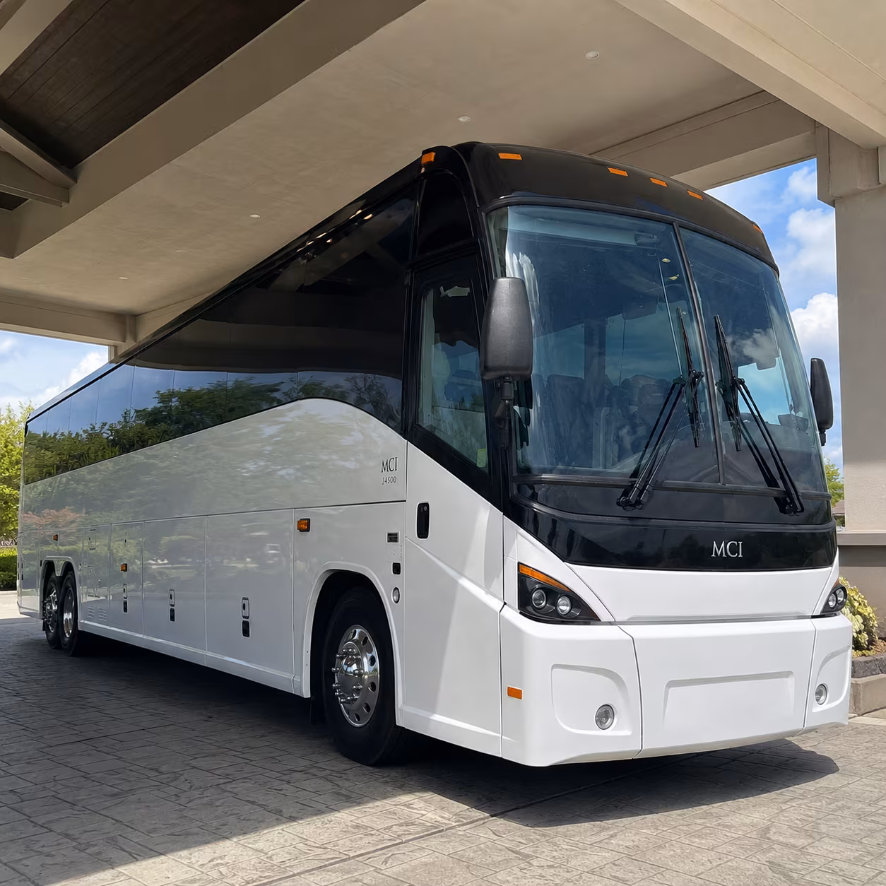 charter buses for traverse city wine trail group trips from westland