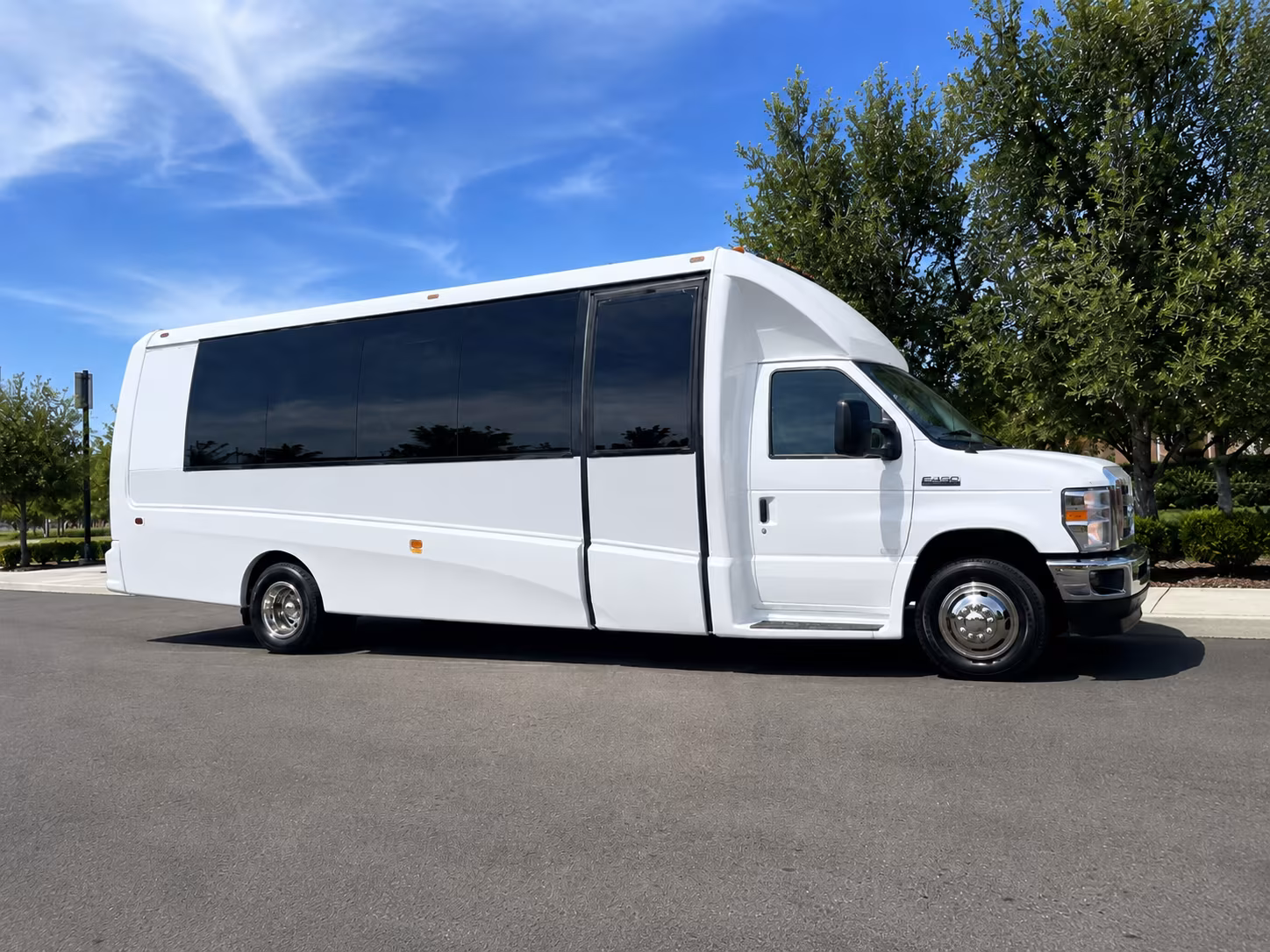 find and book transportation for your next convention or trade show 5